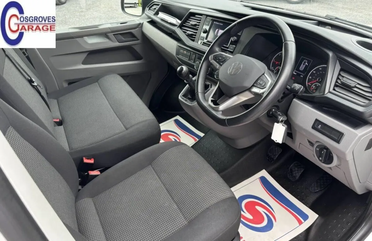 Volkswagen Transporter 2024 - Image 4