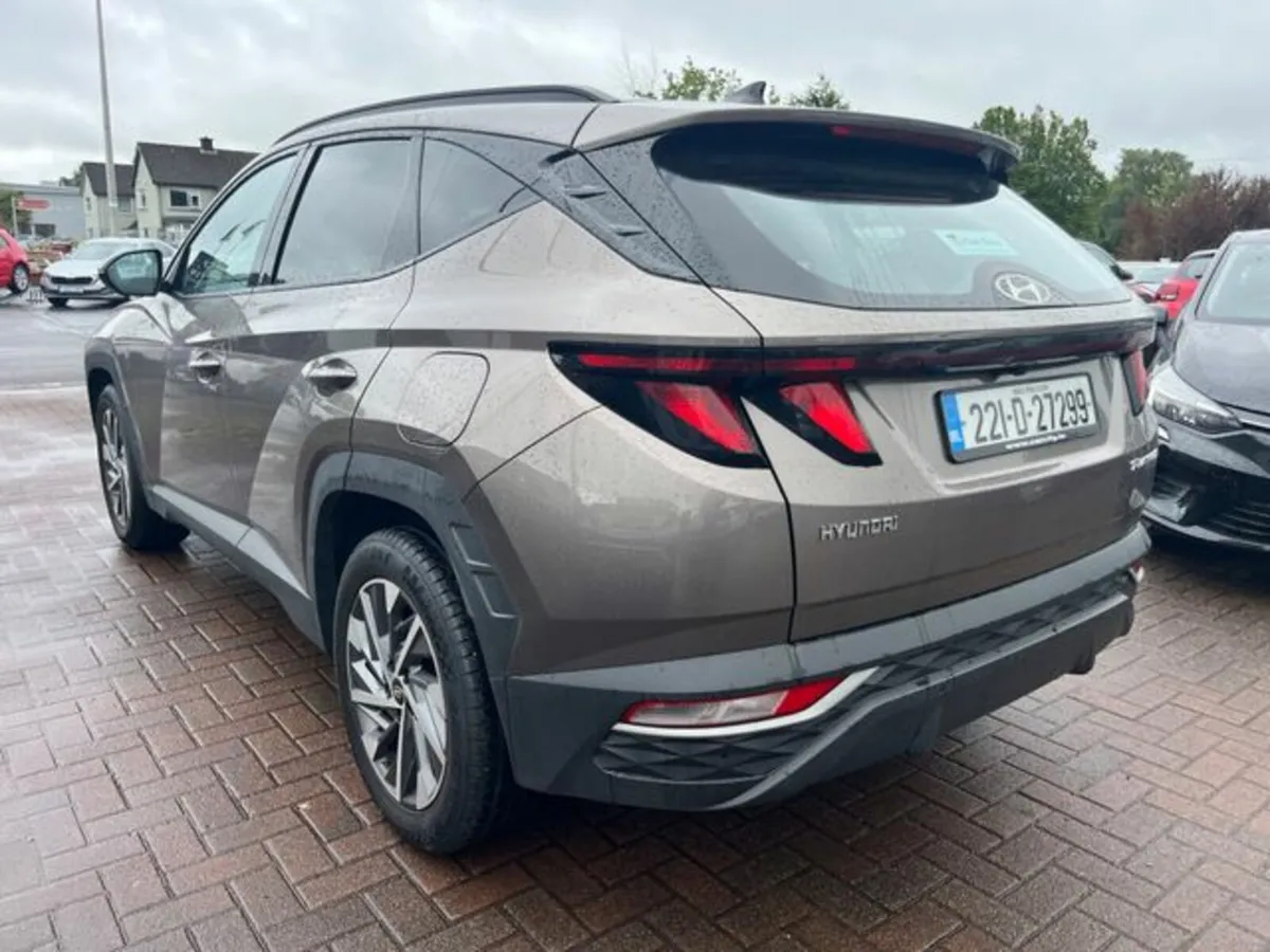 Hyundai Tucson Executive 5DR - Image 3