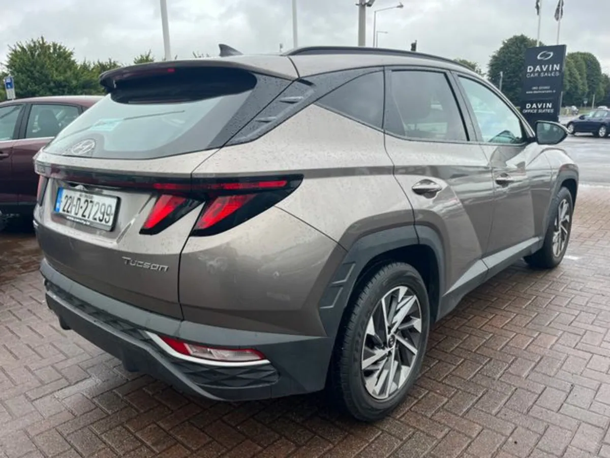 Hyundai Tucson Executive 5DR - Image 4