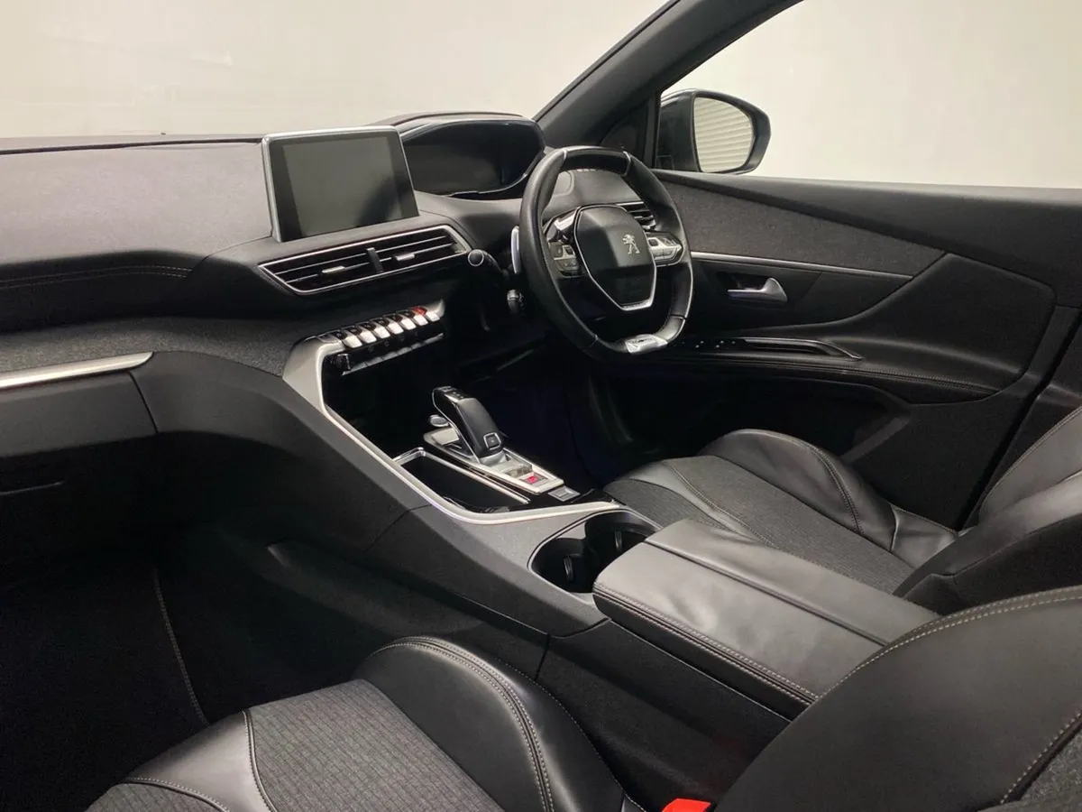 Peugeot 5008 1.6 Bluehdi 120bhp S S Auto GT Line - Image 3