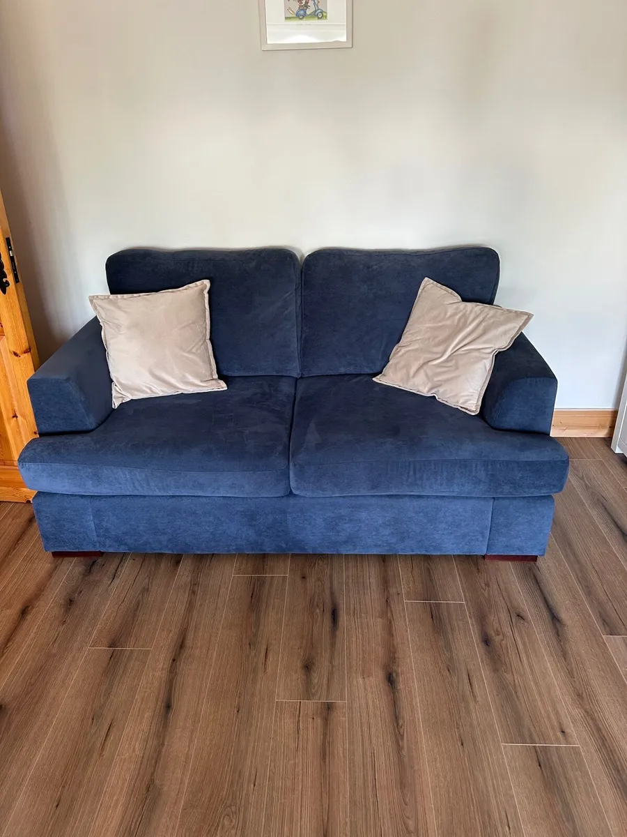 Sofa - Image 3