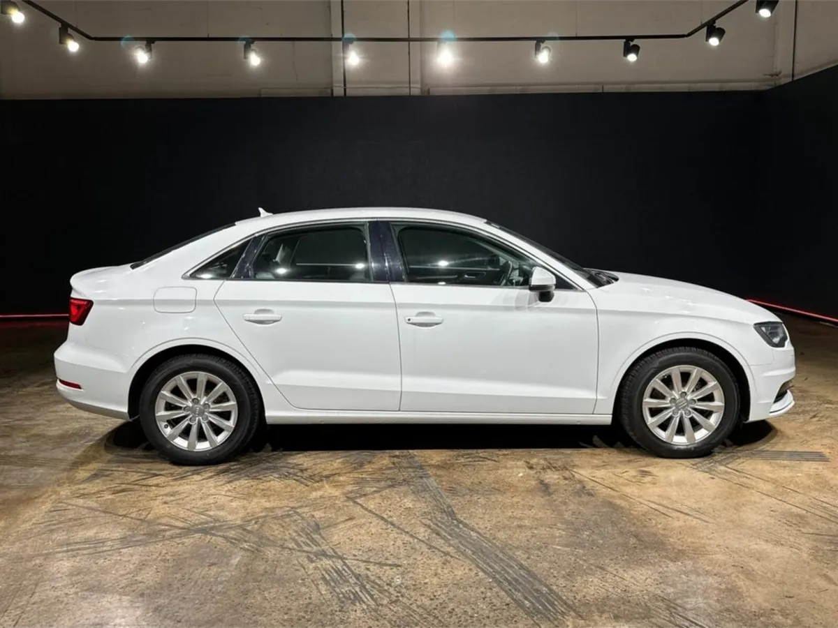 Audi A3 1.4 AUTOMATIC -SALOON - REVERSE CAMERA - Image 3