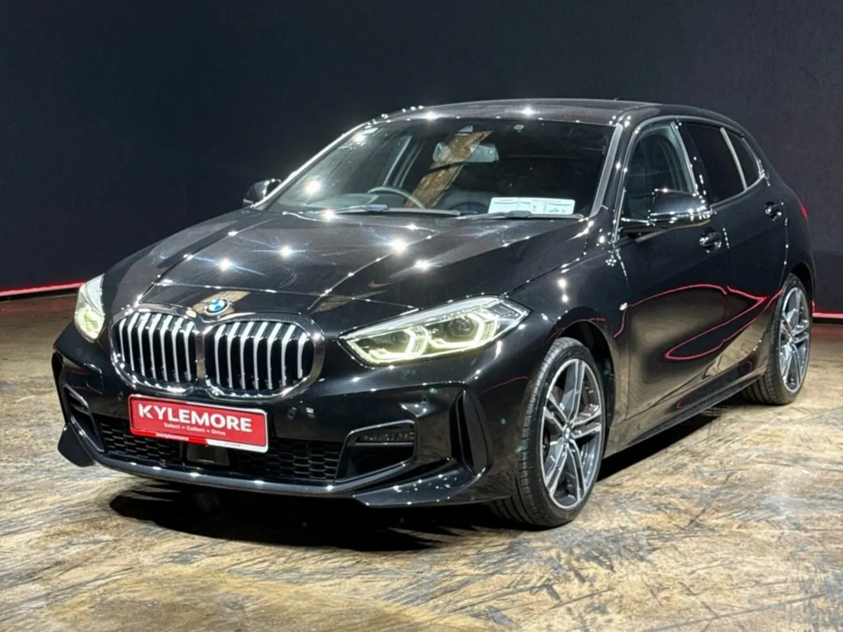 BMW 1-Series 1.5 AUTOMATIC - M SPORT - BLACK HALF - Image 3