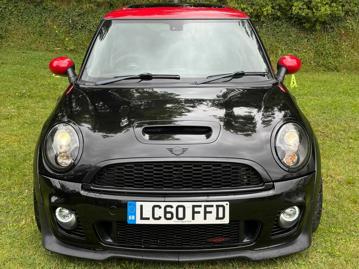 Mini Cooper S John Cooper Works - Image 4