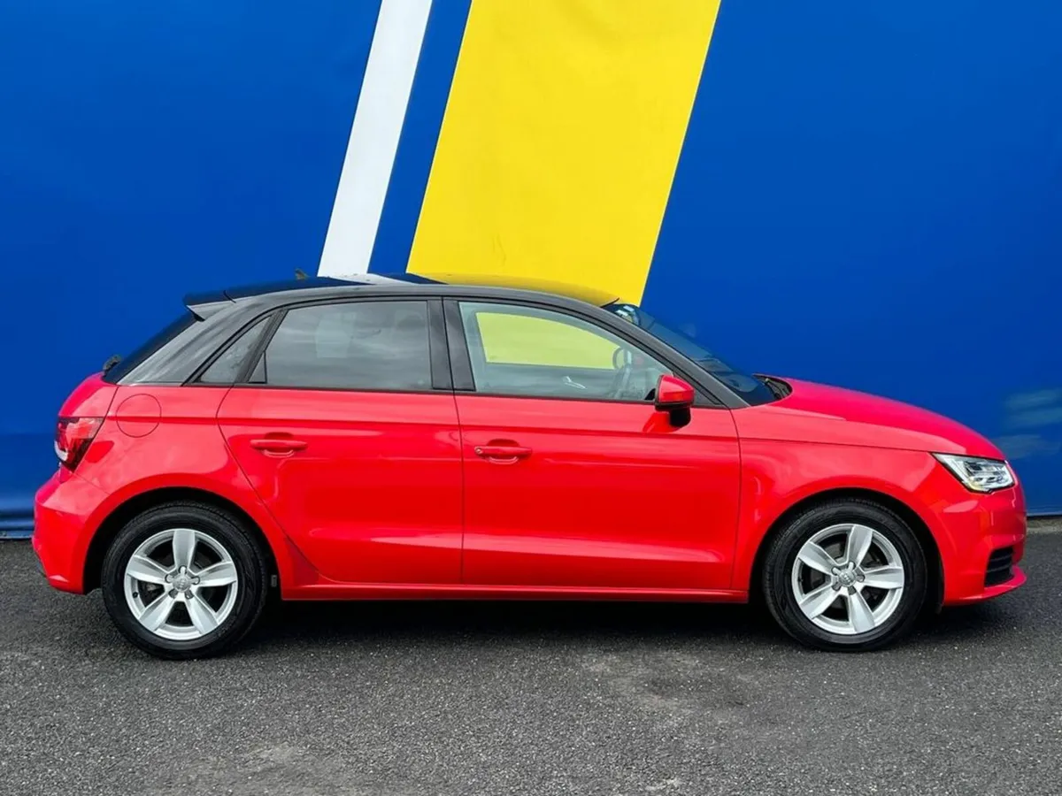 Audi A1 SPORTBACK 1.0 TFSI AUTO // PARKING SENSORS - Image 2
