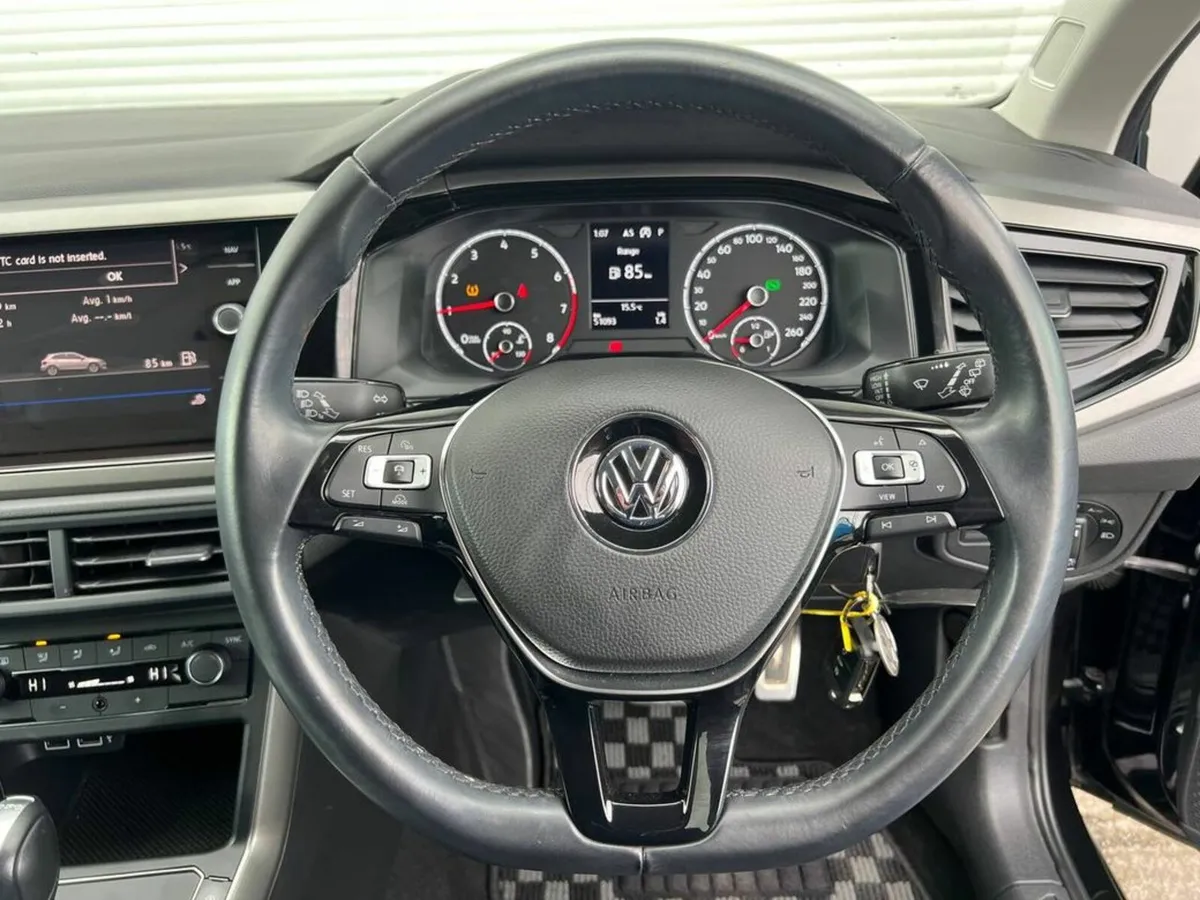 Volkswagen Polo COMFORTLINE 1.0 TSI AUTO // 15" DI - Image 4