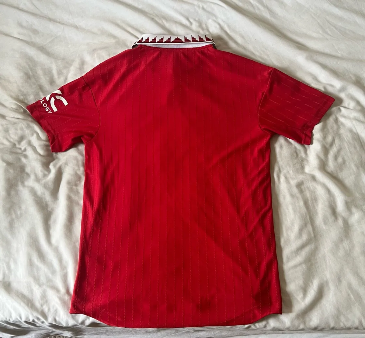 Original Adidas Man United 2022/23 home jersey - Image 2