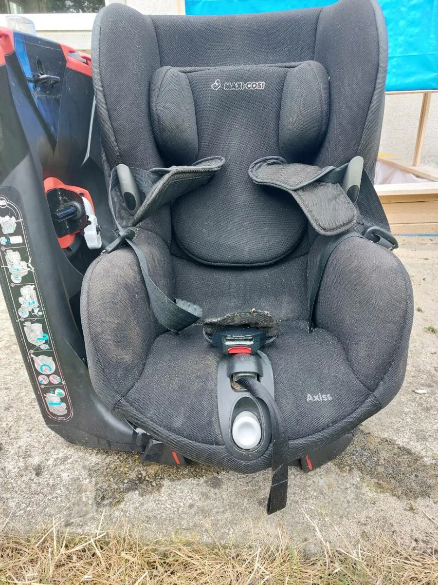 Car seat - Image 2
