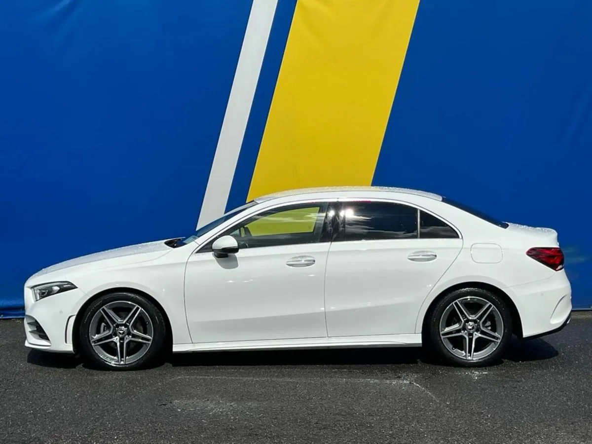 Mercedes-Benz A-Class A200d AMG-LINE PREMIUM PLUS - Image 3