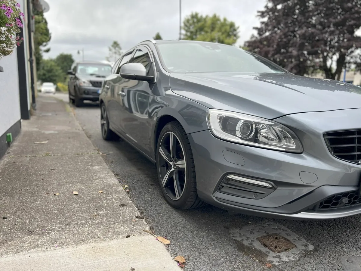 Volvo V60 2017 - Image 3