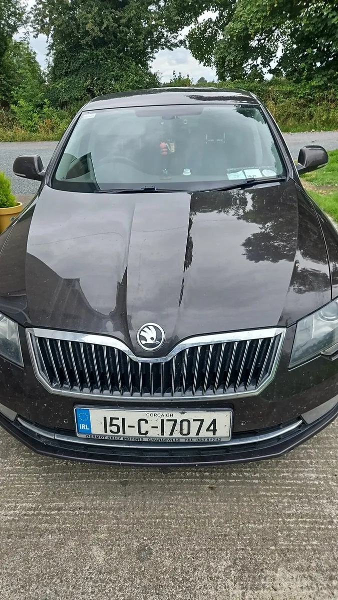 Skoda Superb 2015 - Image 1