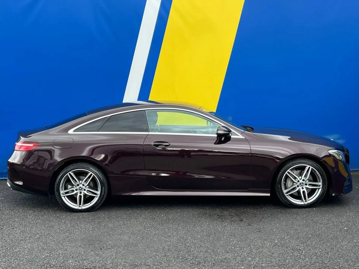 Mercedes-Benz E-Class E220d AMG-LINE PREMIUM PLUS - Image 2