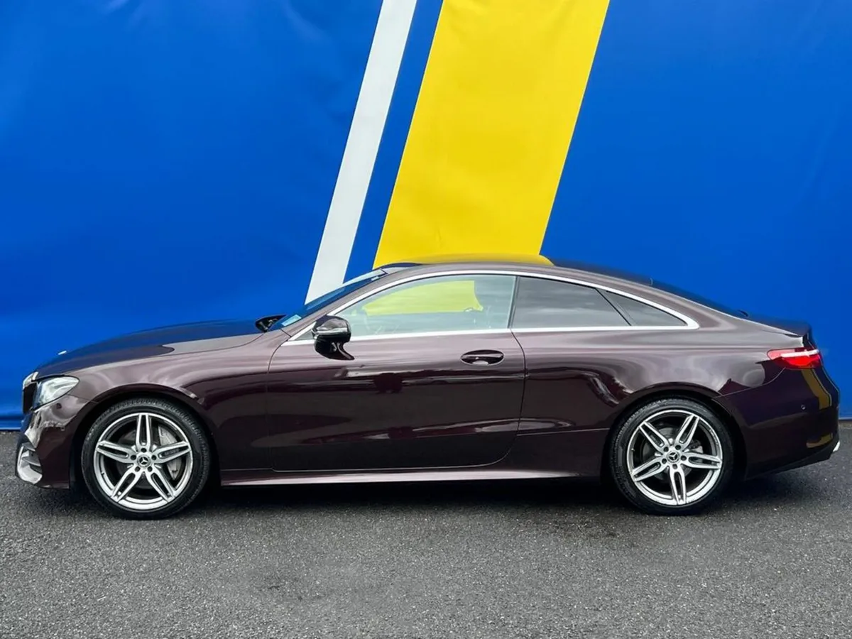 Mercedes-Benz E-Class E220d AMG-LINE PREMIUM PLUS - Image 3