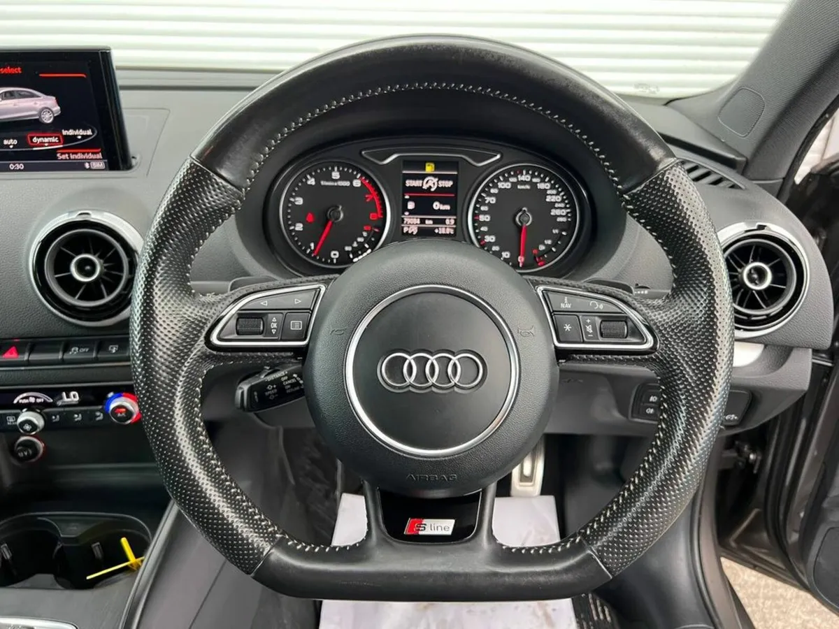 Audi A3 S-LINE 1.4 TFSI AUTO // FULL S-LINE SPEC / - Image 4