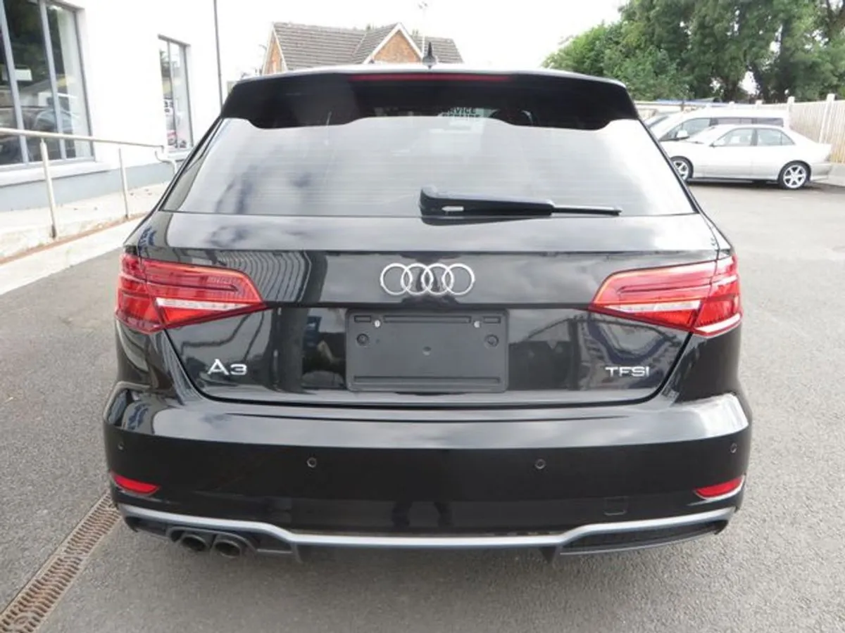 Audi A3 1.4 Tfsi S-line Auto / Low Kilometers / - Image 4