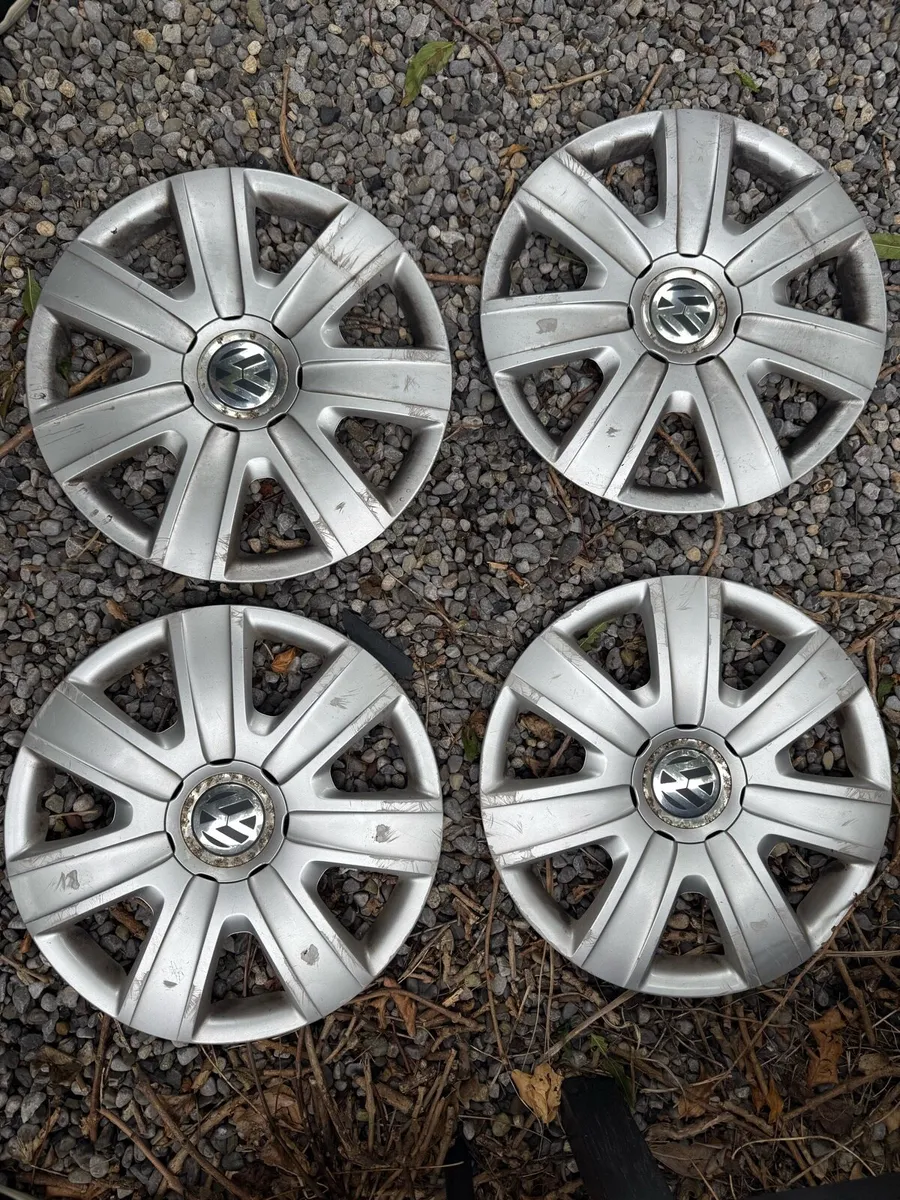 4 good tyres 175/70R14 - Image 2