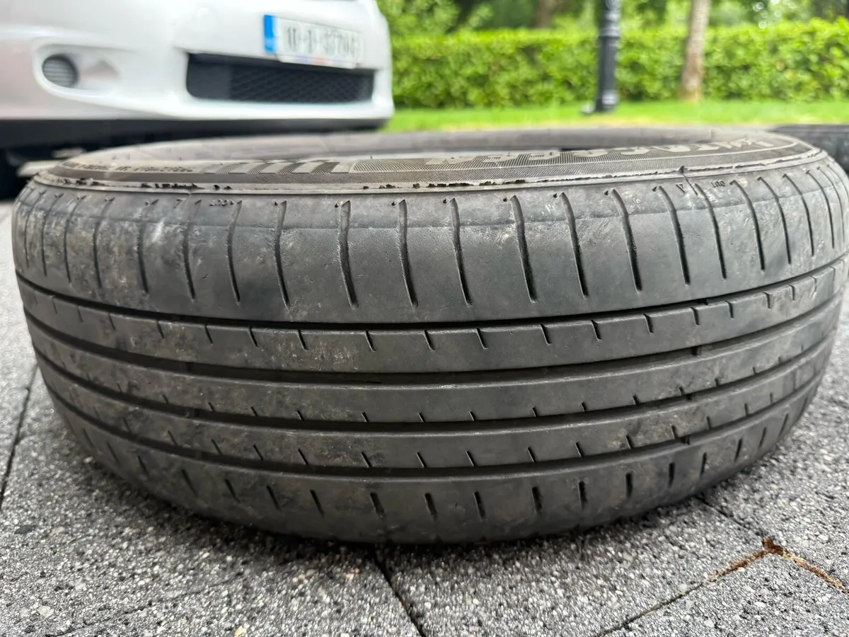 4 good tyres 175/70R14 - Image 4
