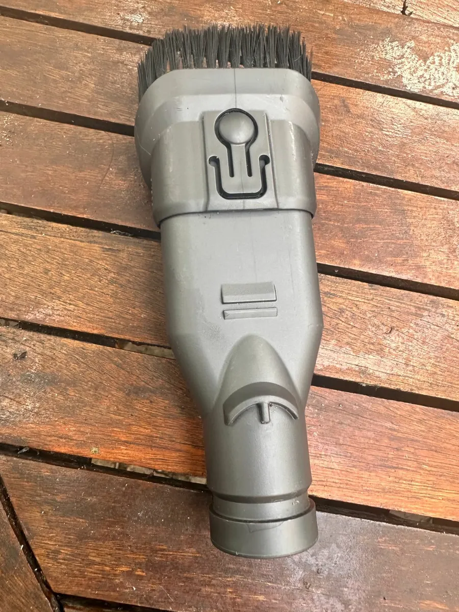 Four genuine Dyson V6/DC58/59/61/62 accessories - Image 3
