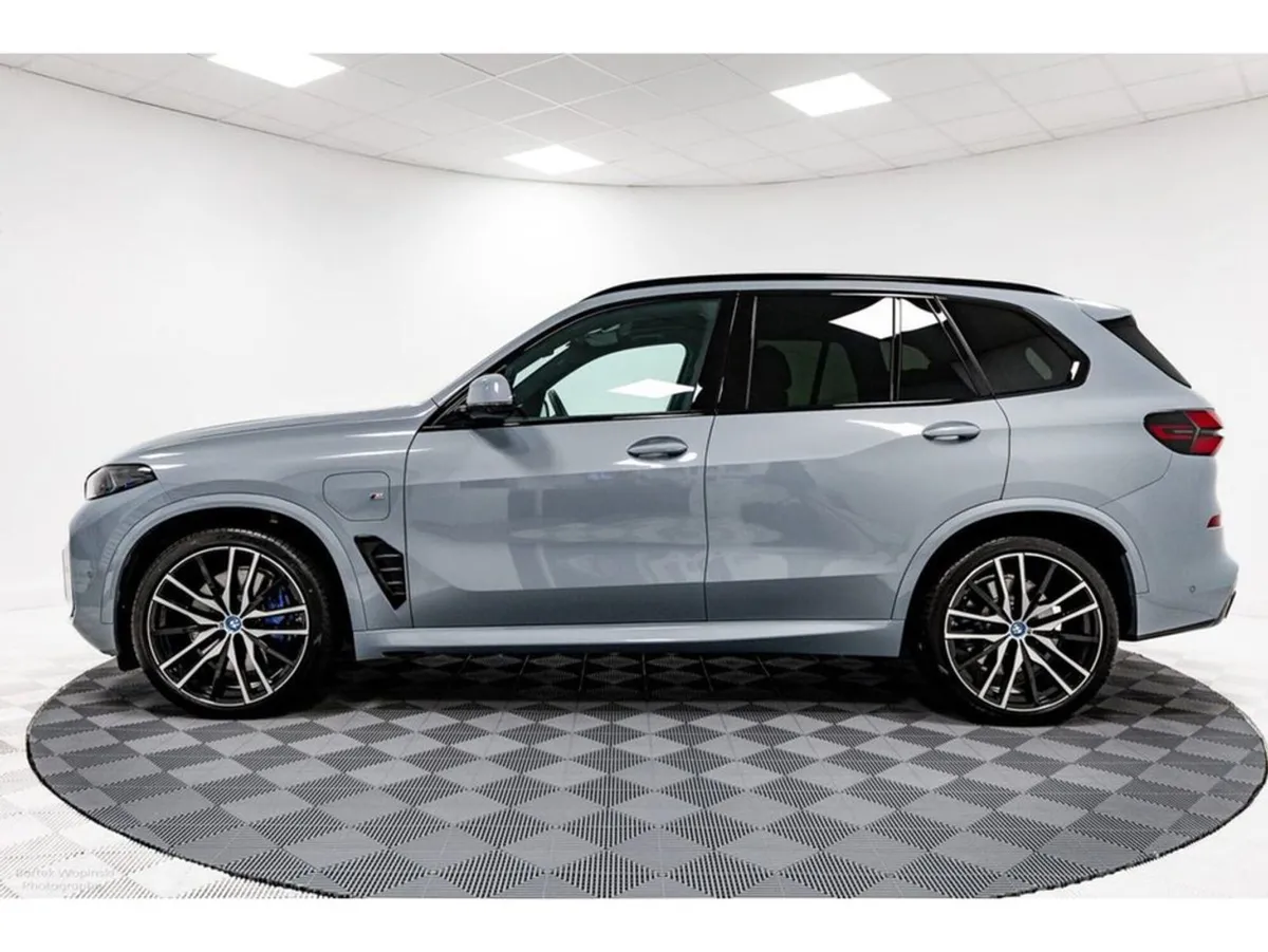 BMW X5 Xdrive50e M Sport 3.0 Phev Auto 485HP - Image 4