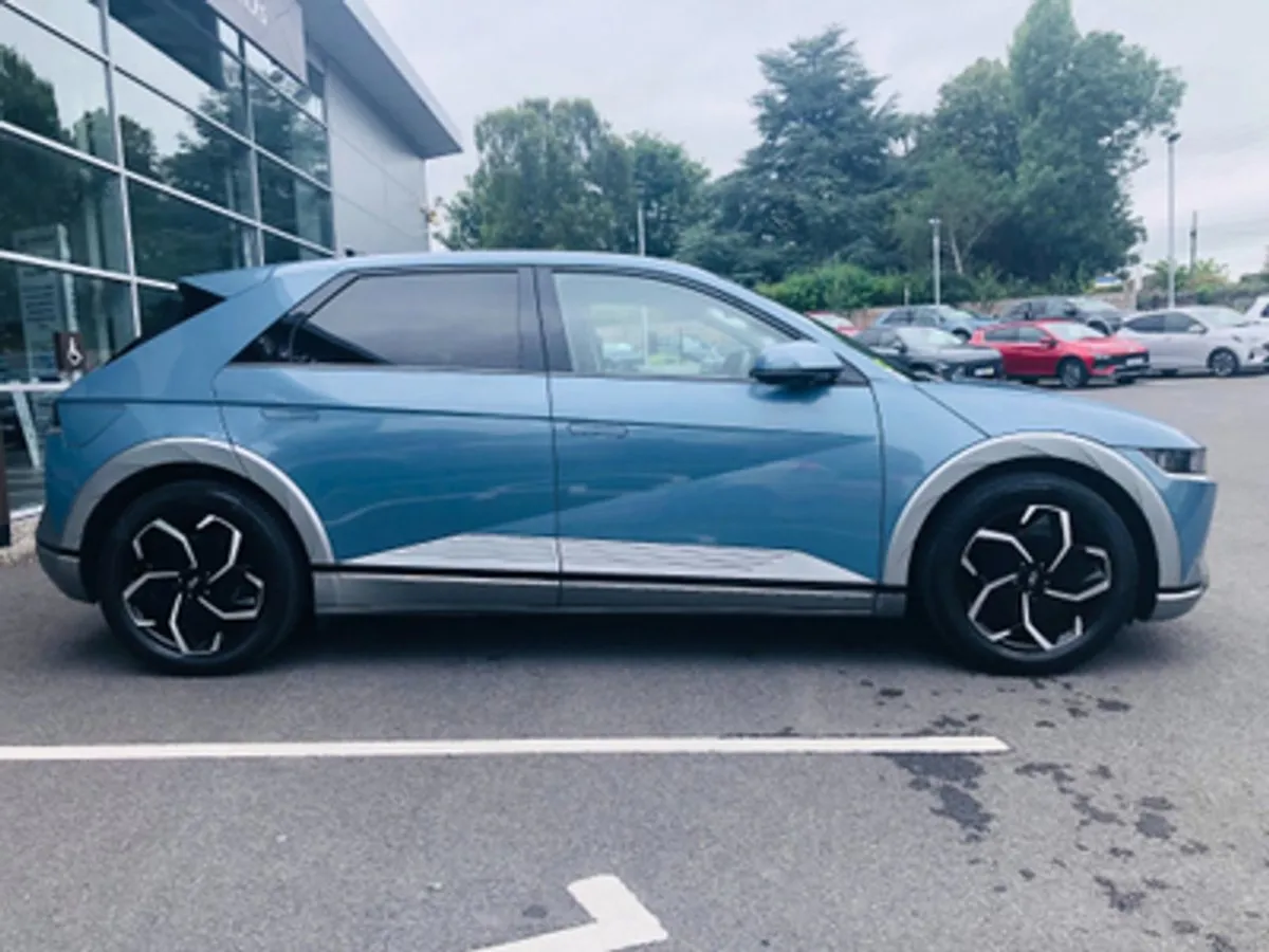 Hyundai Ioniq 5 EV Premium LE 77kwh - Image 4
