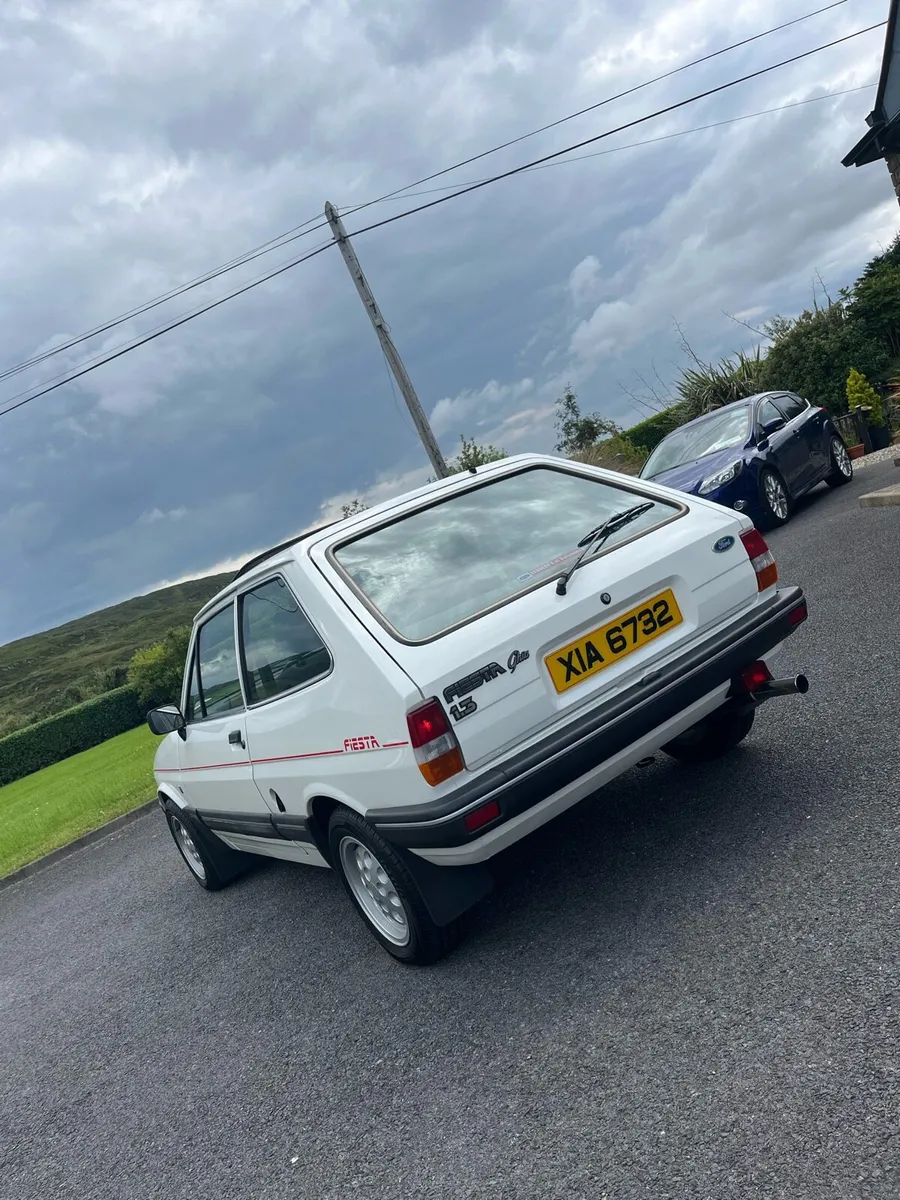 Ford Fiesta ghia - Image 3