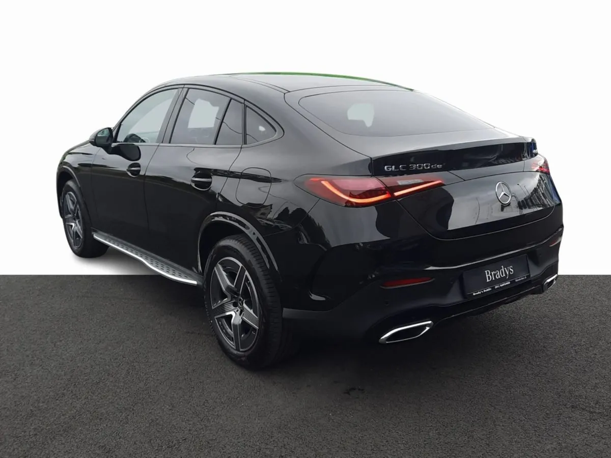 Mercedes-Benz GLC-Class 300de Coupe AMG 4matic--n - Image 4