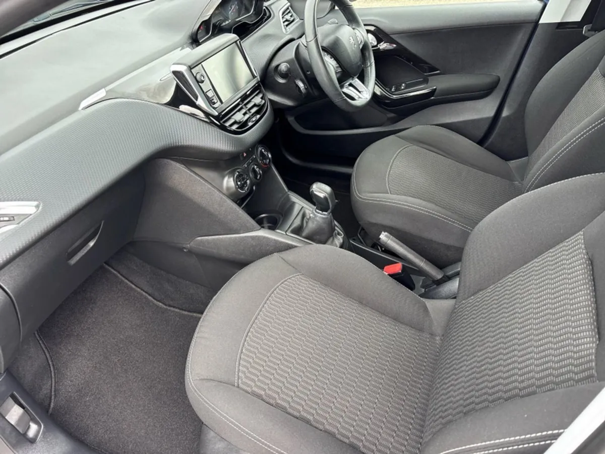 Peugeot 208 Active 1.2 68 4DR - Image 3