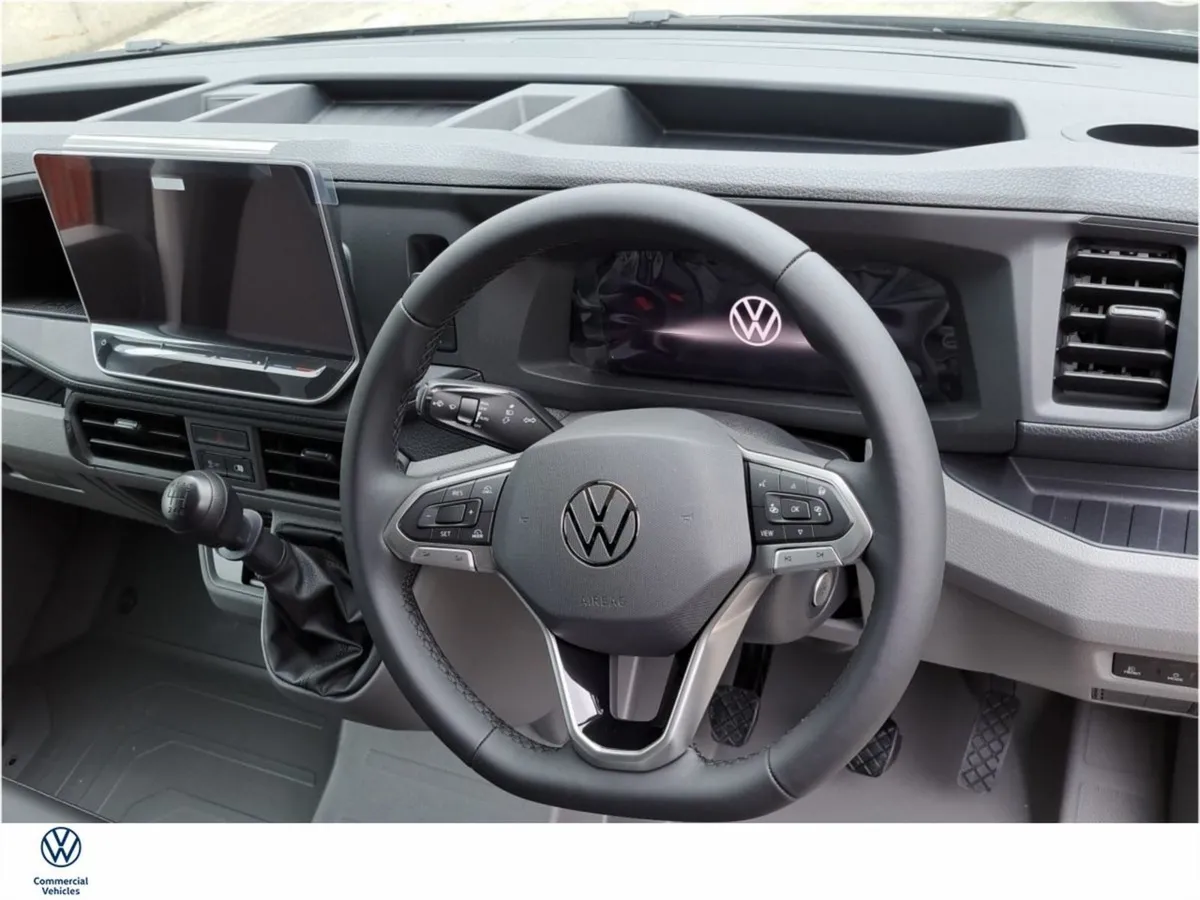 Volkswagen Crafter Highline MWB 177HP Manual - Image 2