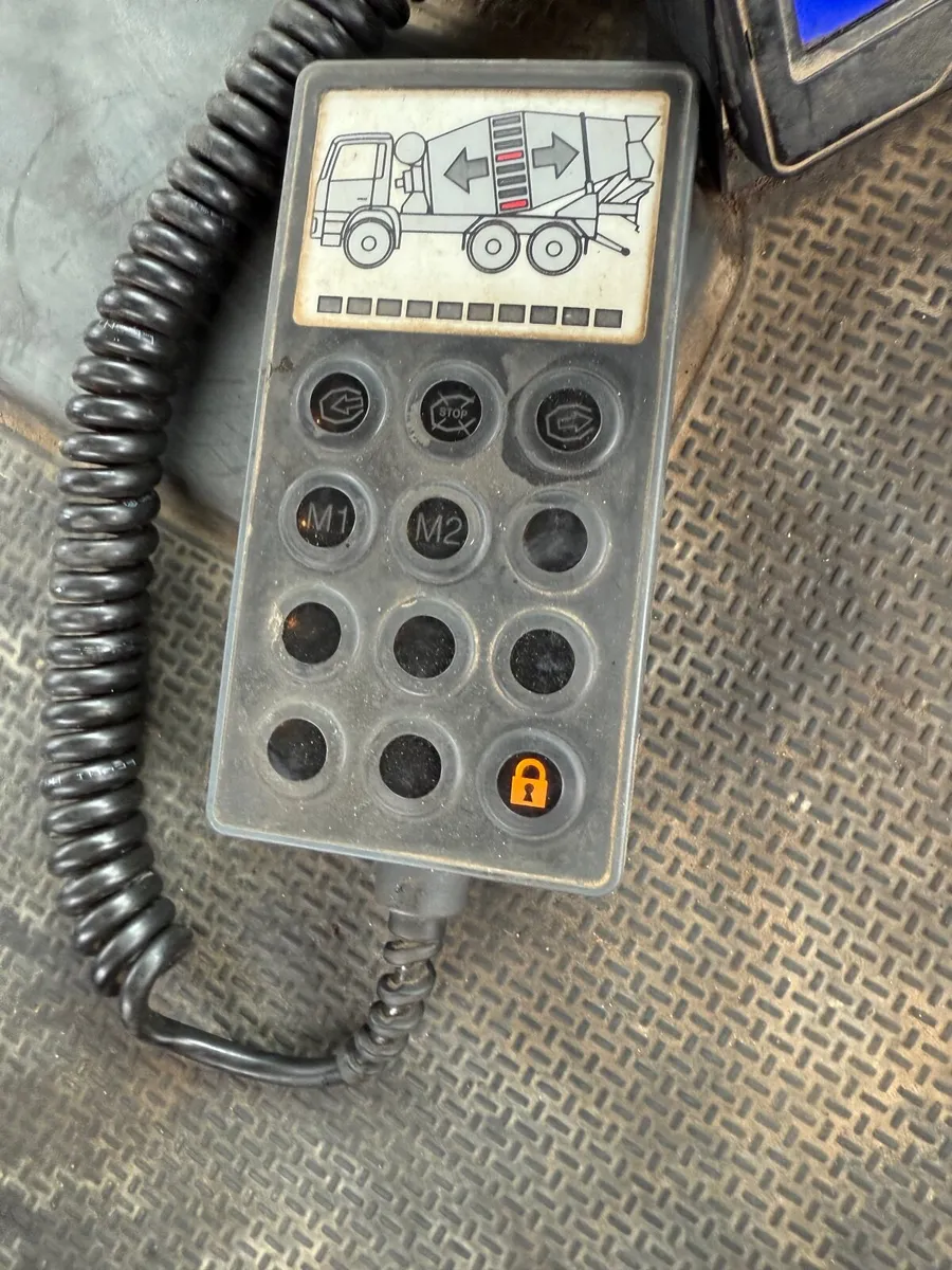 SCANIA P410 MIXER (2018) - Image 3