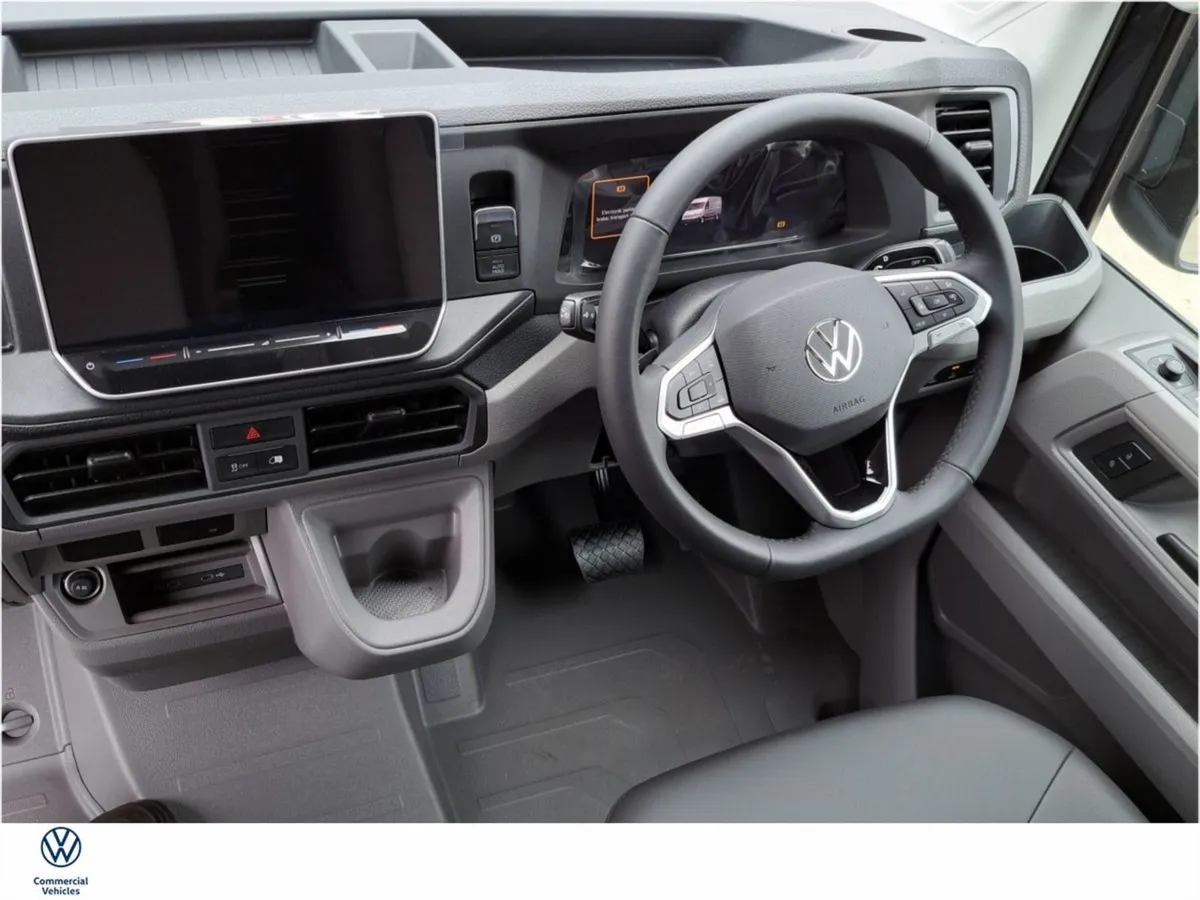 Volkswagen Crafter Highline LWB 177HP Automatic - Image 2