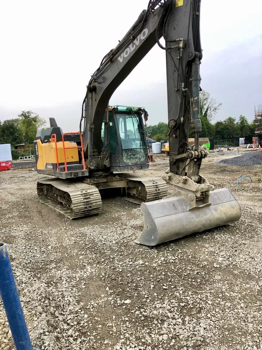 Volvo EC140 EL - Image 2
