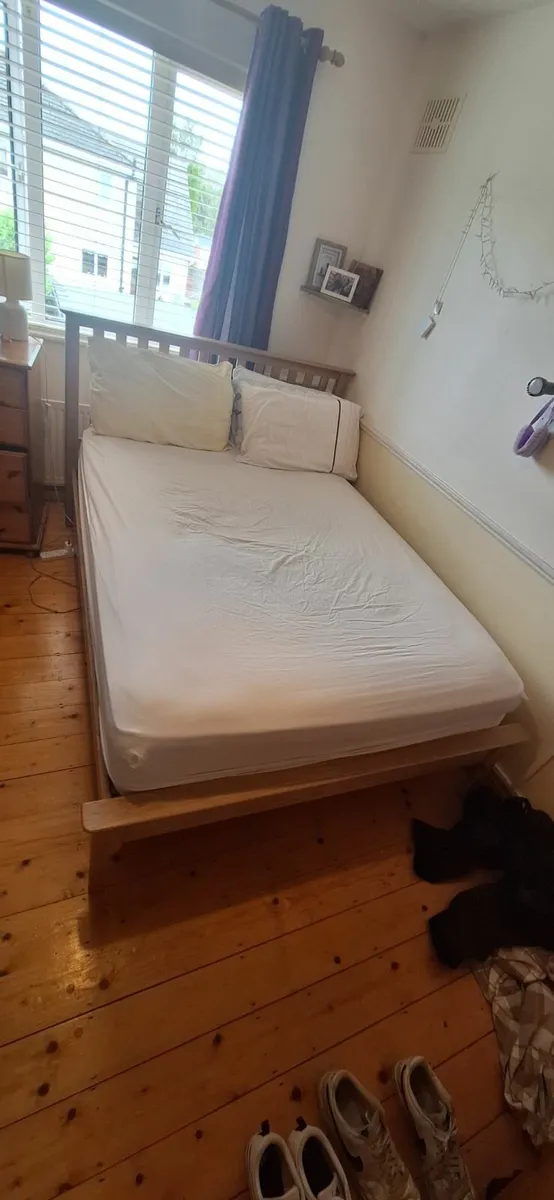 Bed Frame & Mattress - Image 4