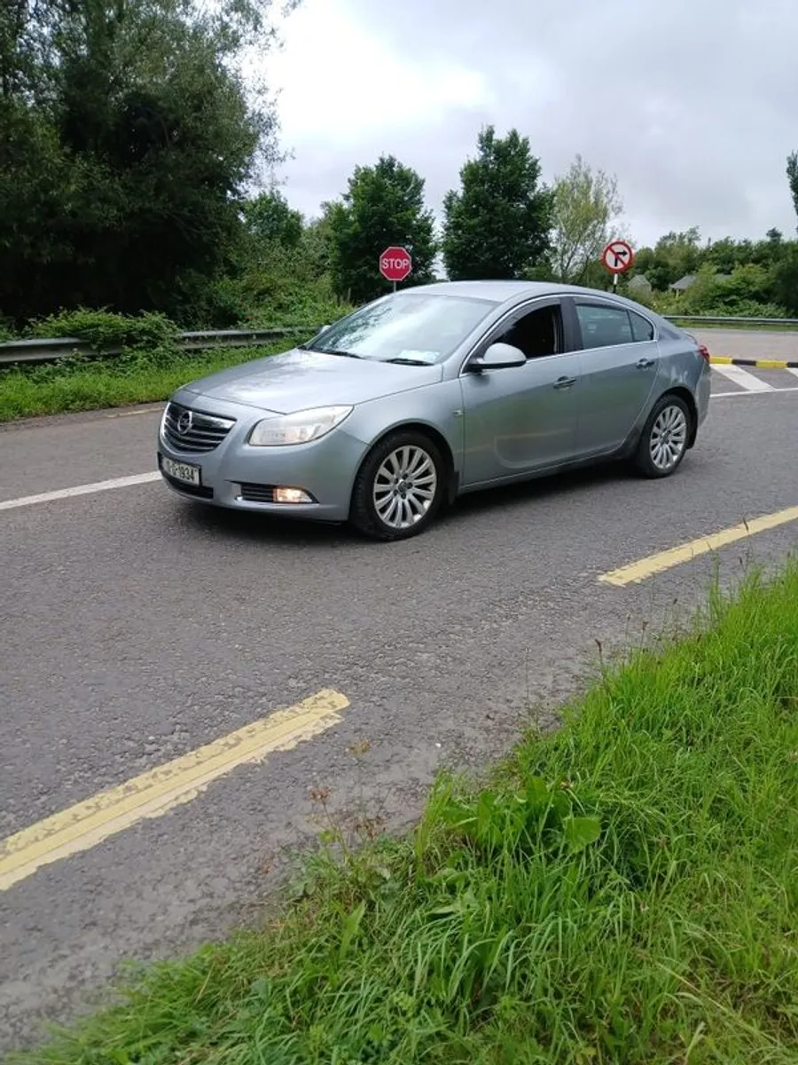 2010 Opel Insignia Automatic - Image 3