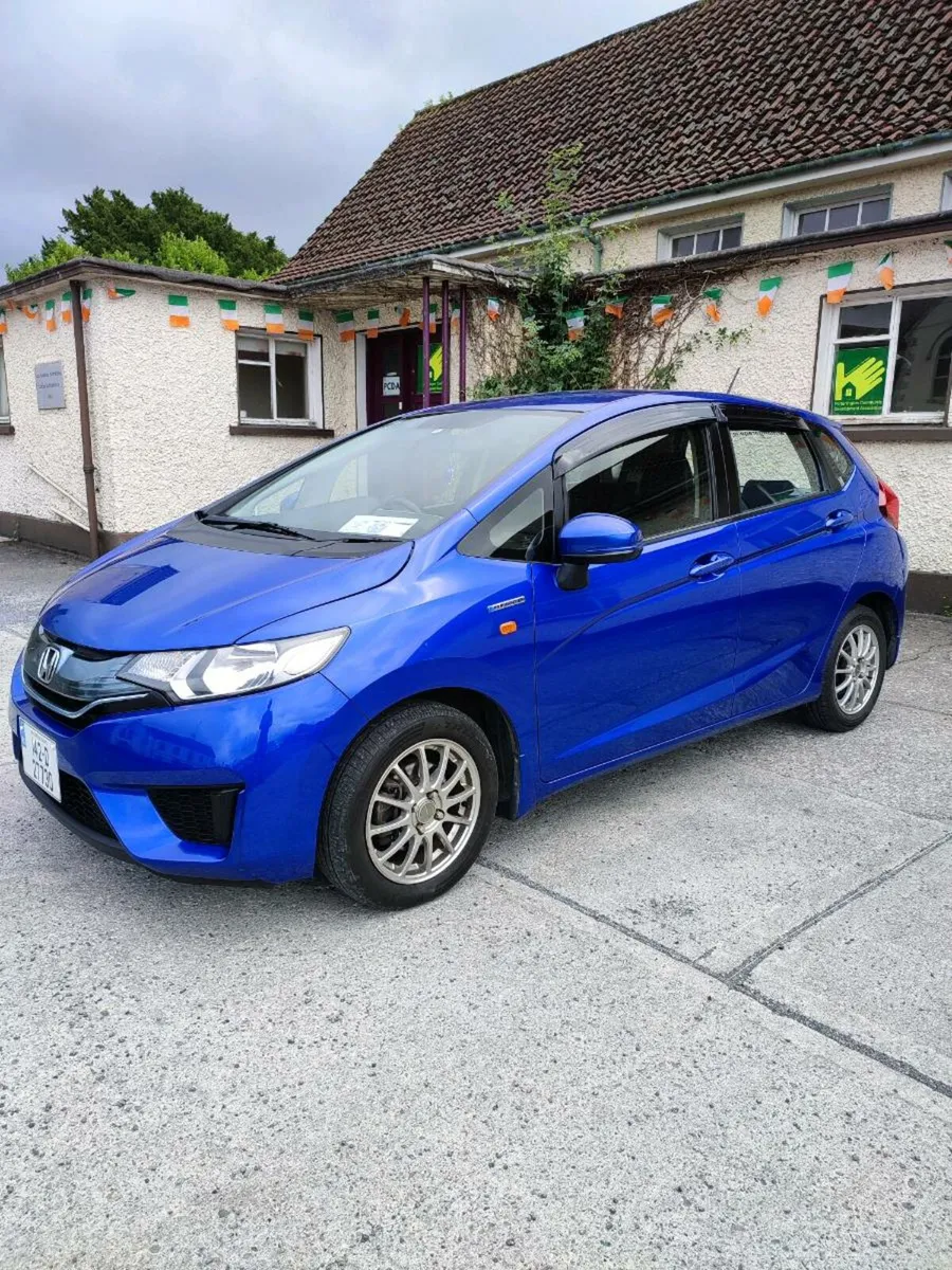 2014 Honda Fit 1.5 Hybrid Automatic - Image 4