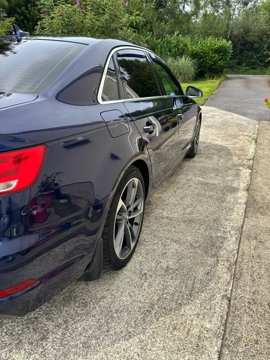 Audi A4 - Image 4