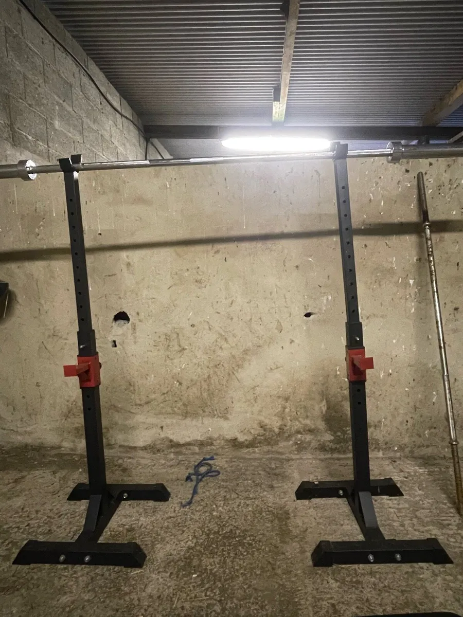 Squat rack - Image 1