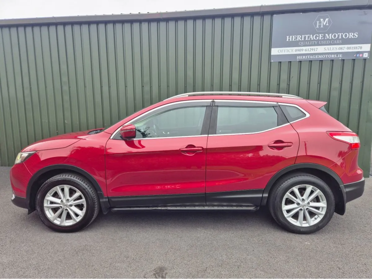 Nissan QASHQAI 1.6 SV CVT My16 NC E6 DSL 4DR - Image 2