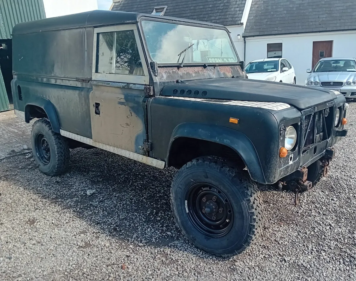 Landrover 1988 - Image 1