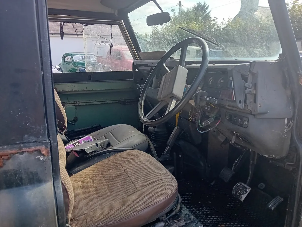Landrover 1988 - Image 2