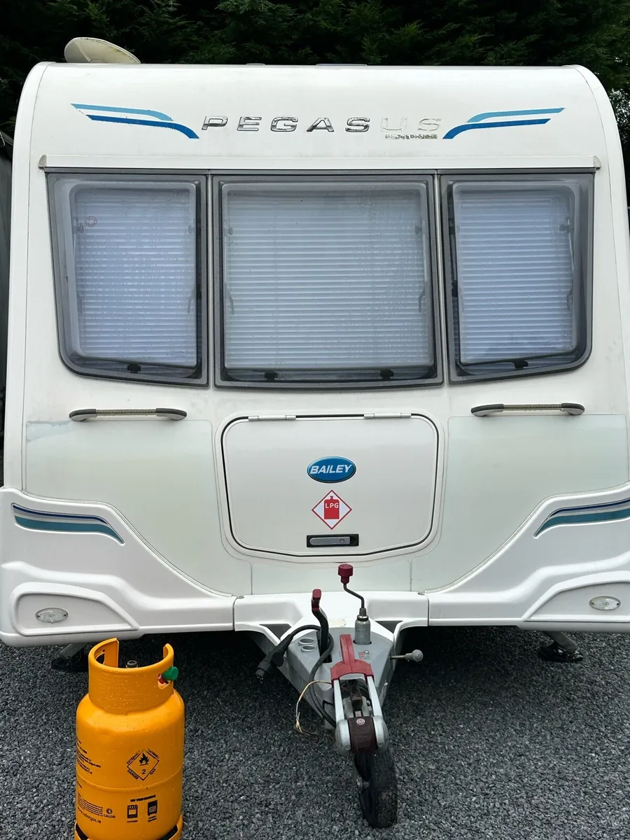Carvan - Image 2