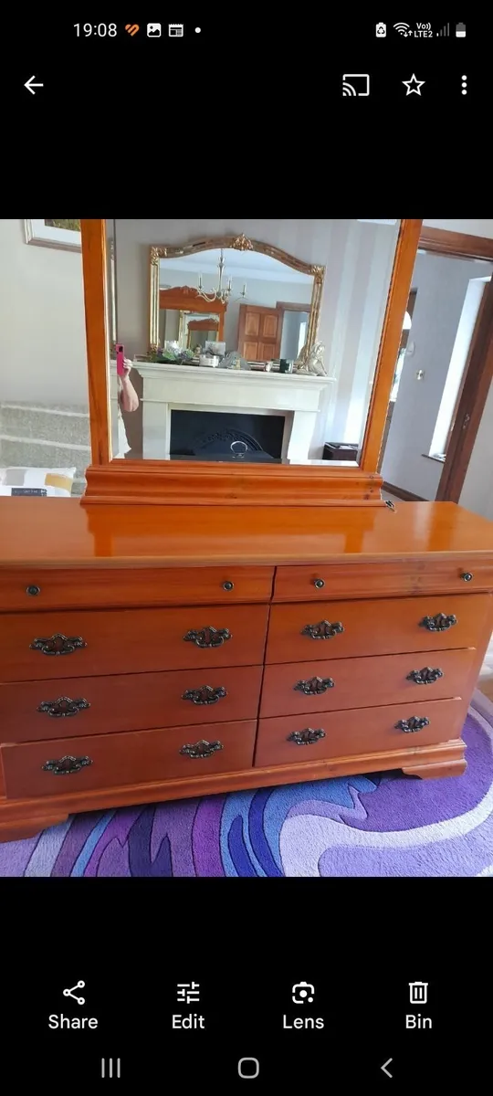 Bedroom chest of drawers - Image 2