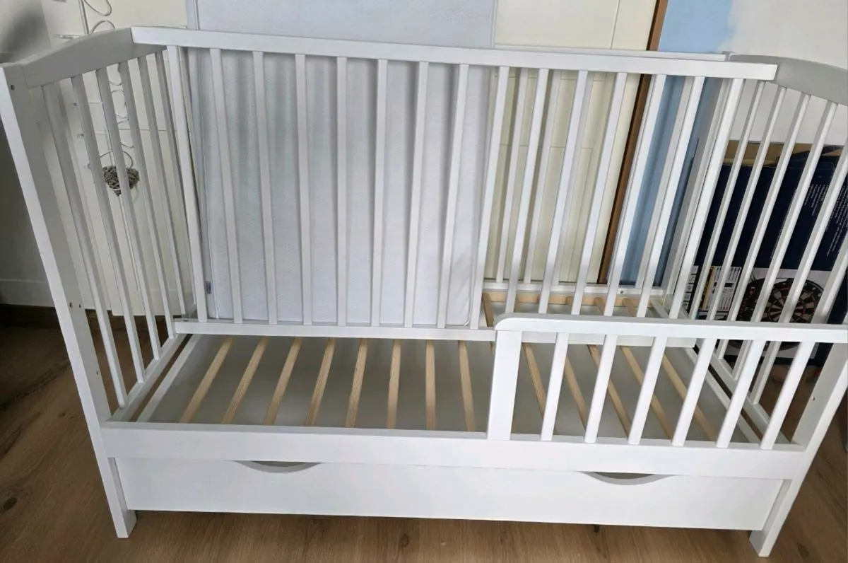 ,,Rocking" Cot bed - Image 1