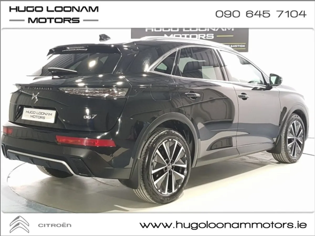 DS Automobiles DS 7 Crossback Rivoli 1.5 Blue HDI - Image 3