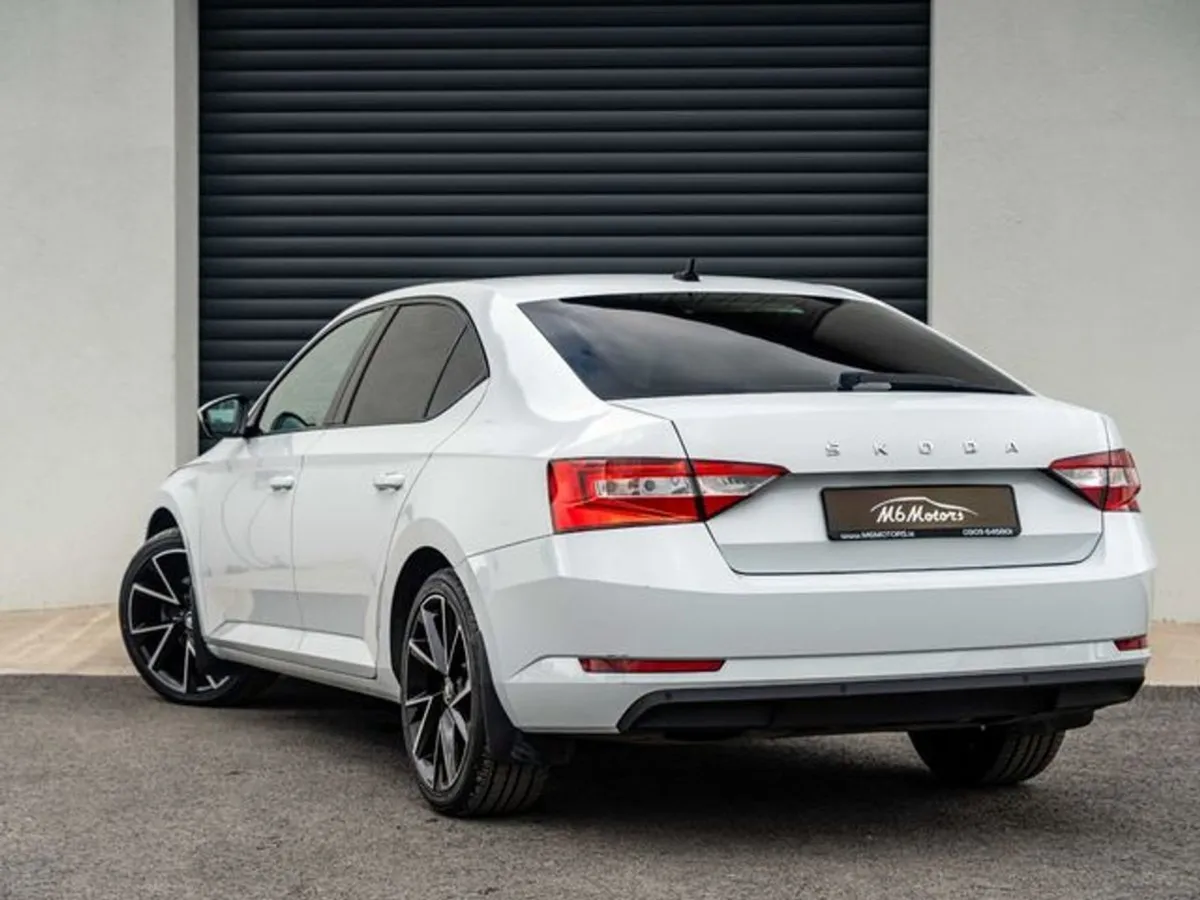 Skoda Superb AMB 2.0 TDI Auto  sportline Sty - Image 3