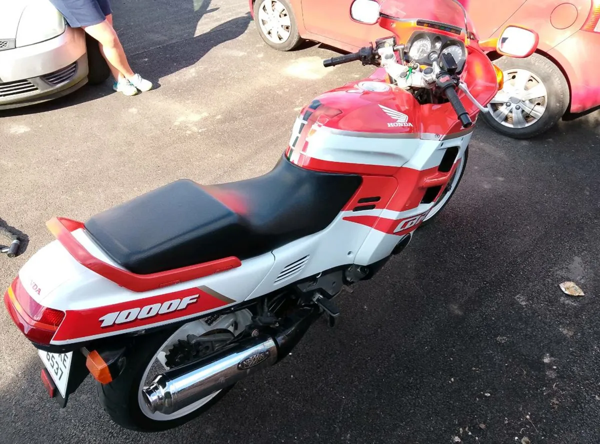 1990 Honda CBR1000F - Image 3