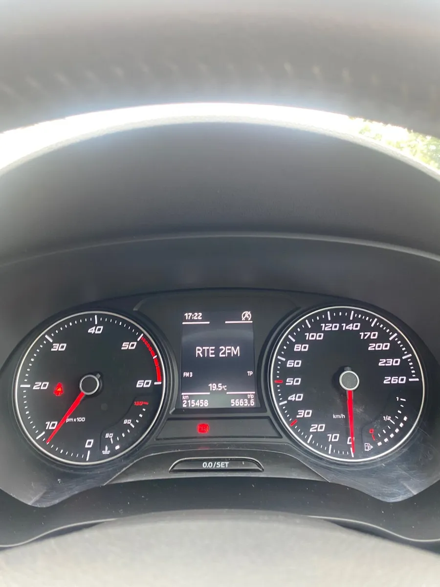 SEAT Leon 2014 - Image 2