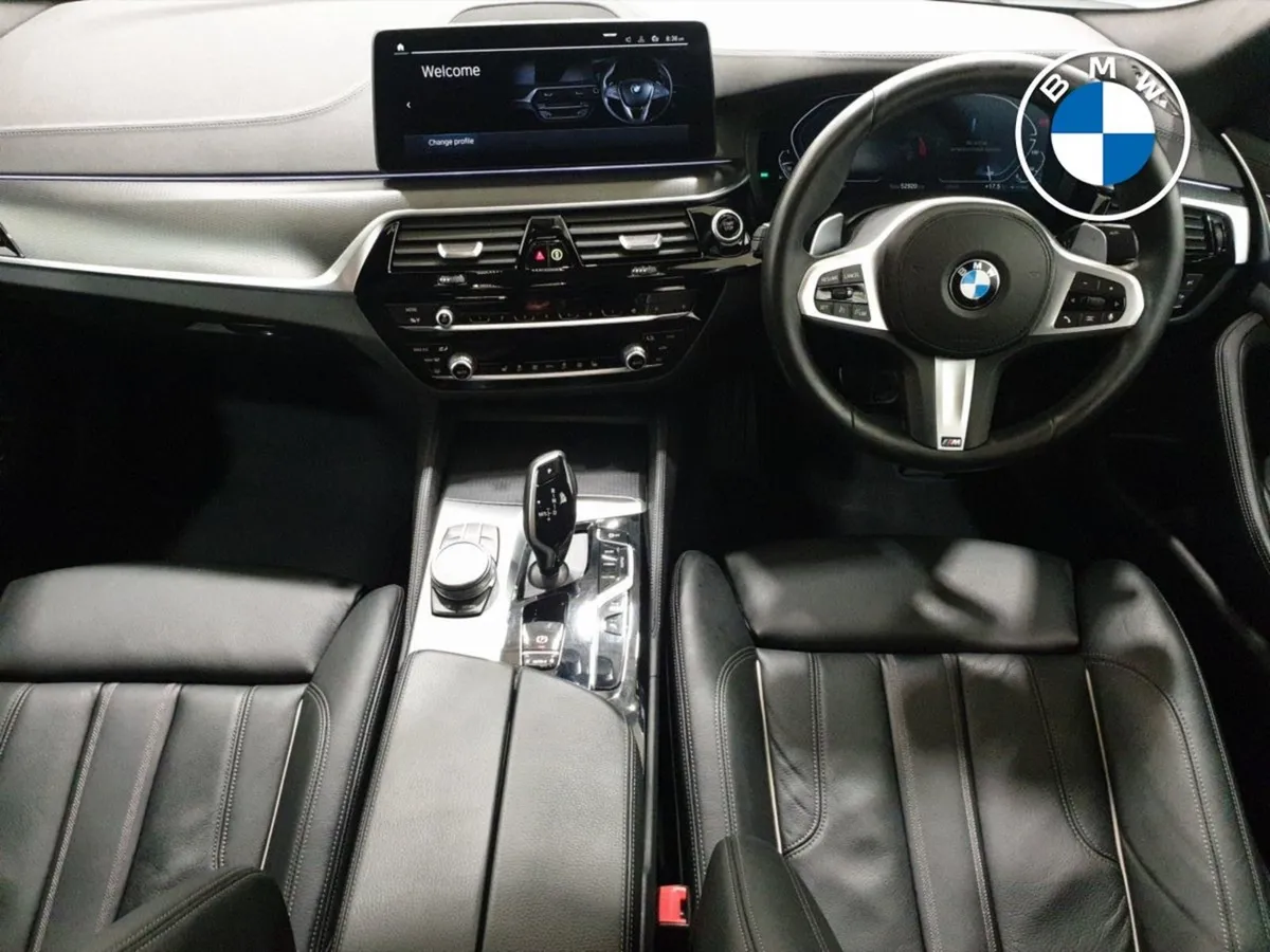 BMW 5 Series 530e M Sport Saloon - Image 4