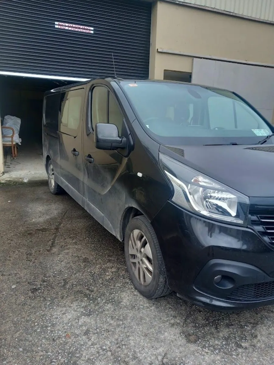 Renault Trafic 2019 Crew Cab - Image 1