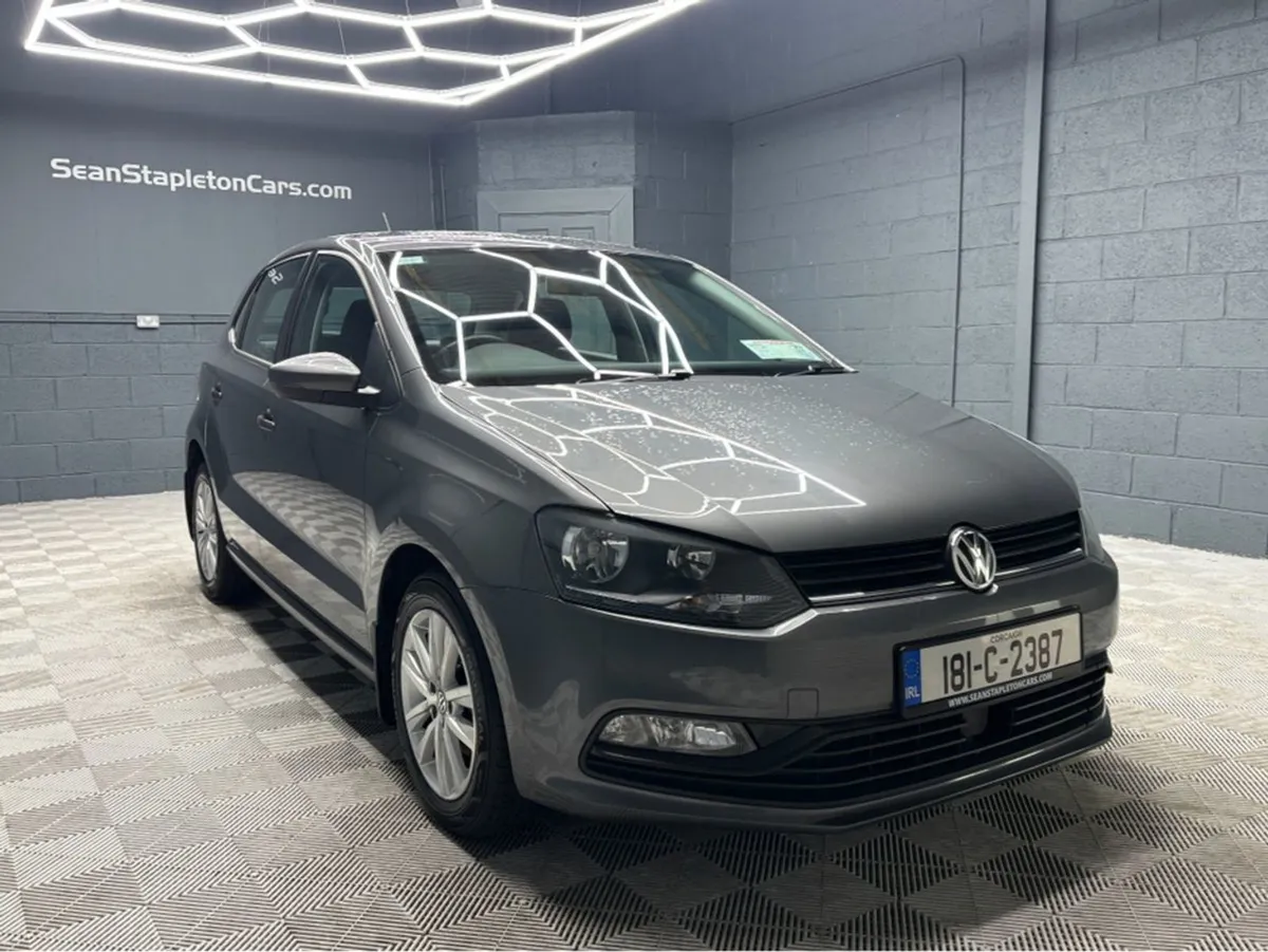 Volkswagen Polo Trendline 1.0 60hp Manual 5speed - Image 3