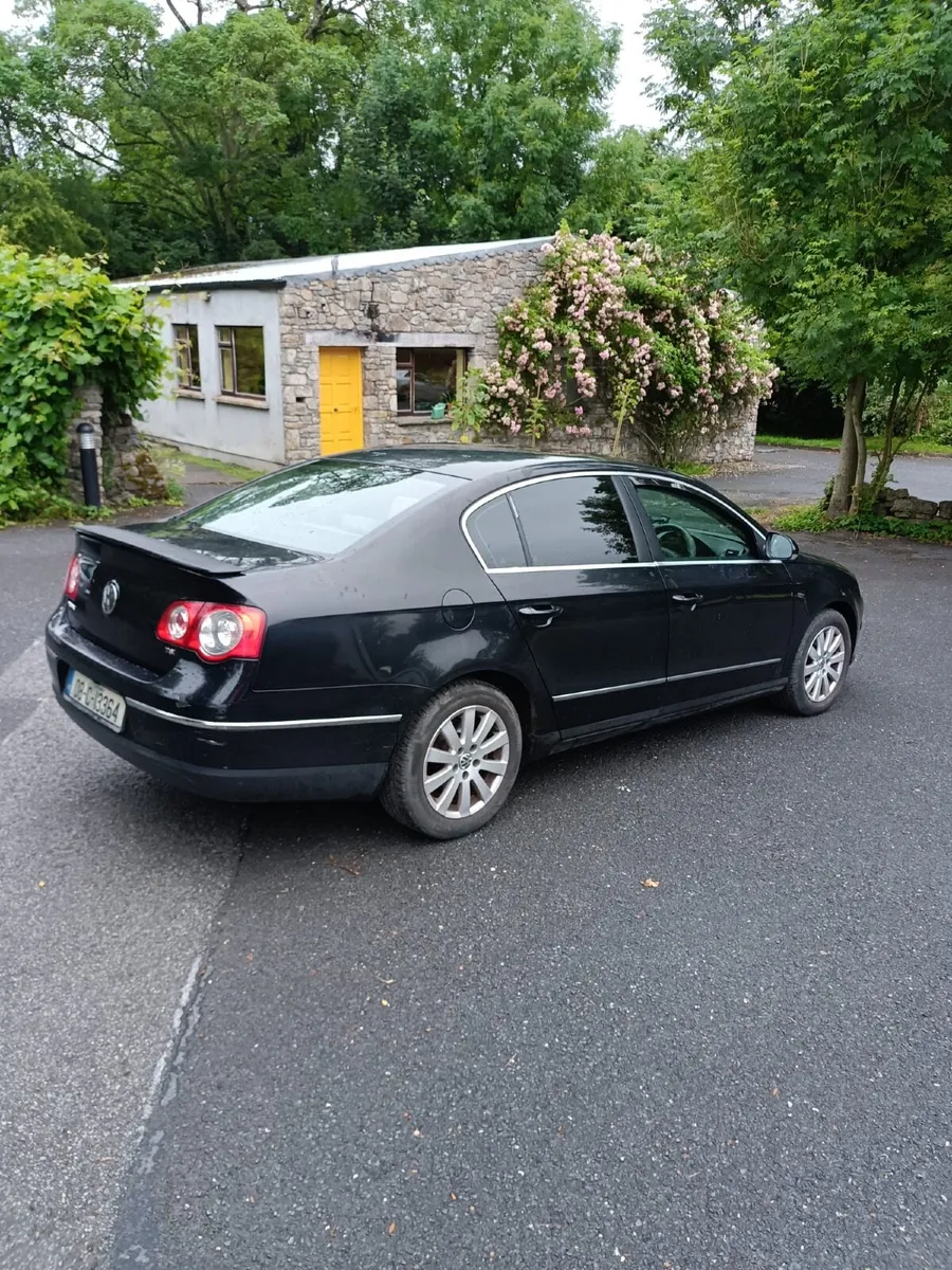 Volkswagen Passat 2008 - Image 1